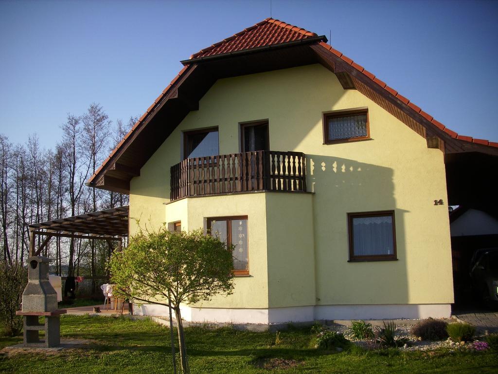 Penzion Jesenice Jesenice  Luaran gambar